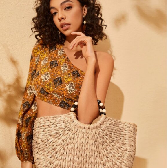 Handmade Woven Straw Bag with Wooden Bead Handles | Vacation Beach Bag| Gift - Picture 6 of 13